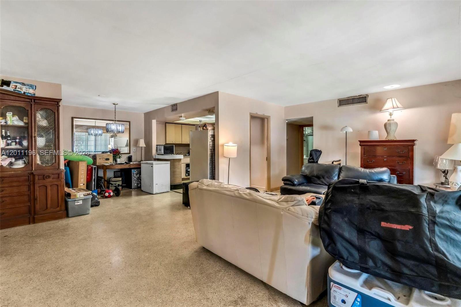 316 N 28th Ave