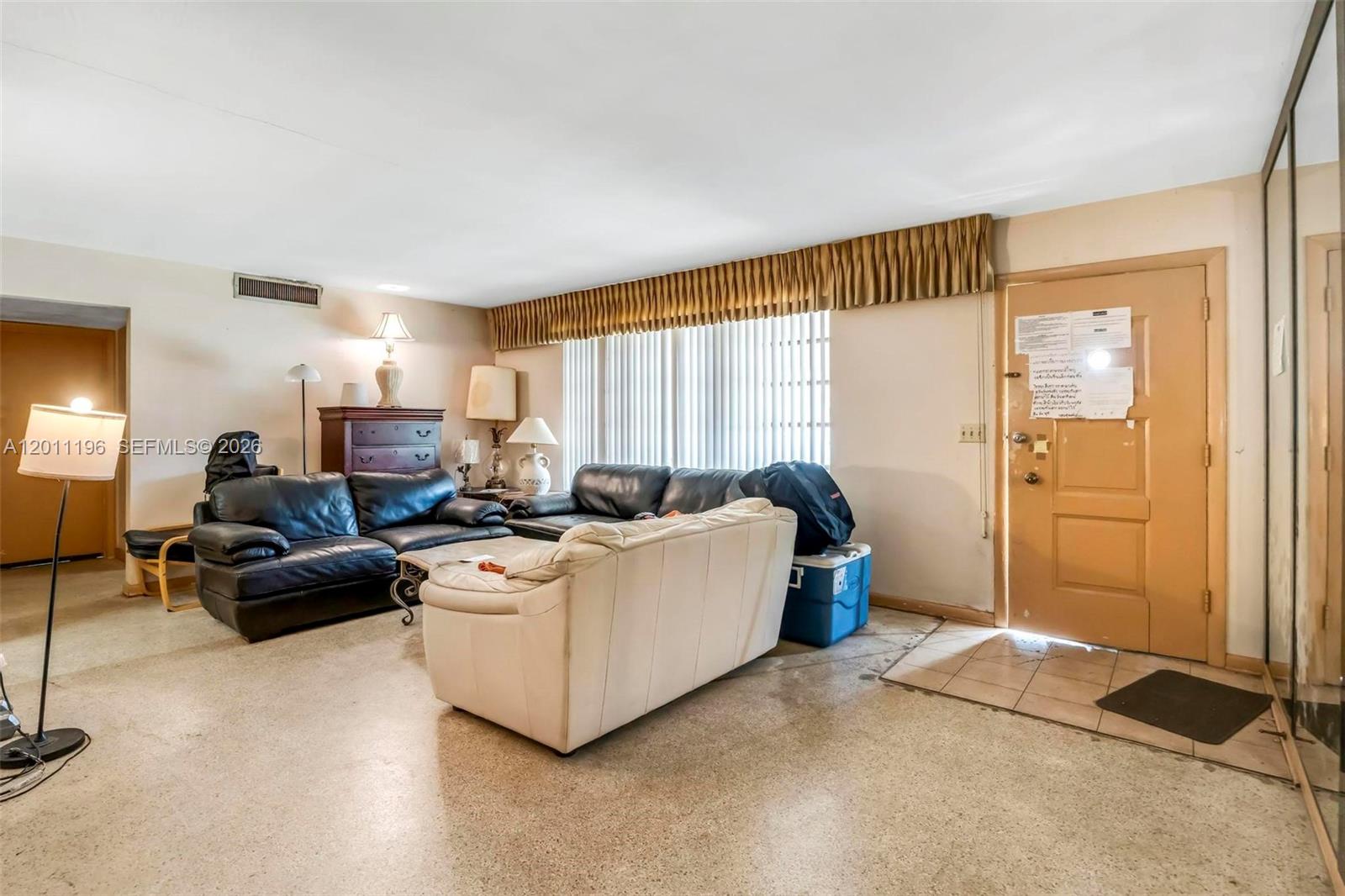 316 N 28th Ave