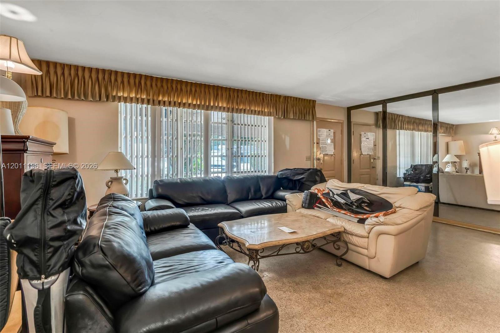 316 N 28th Ave