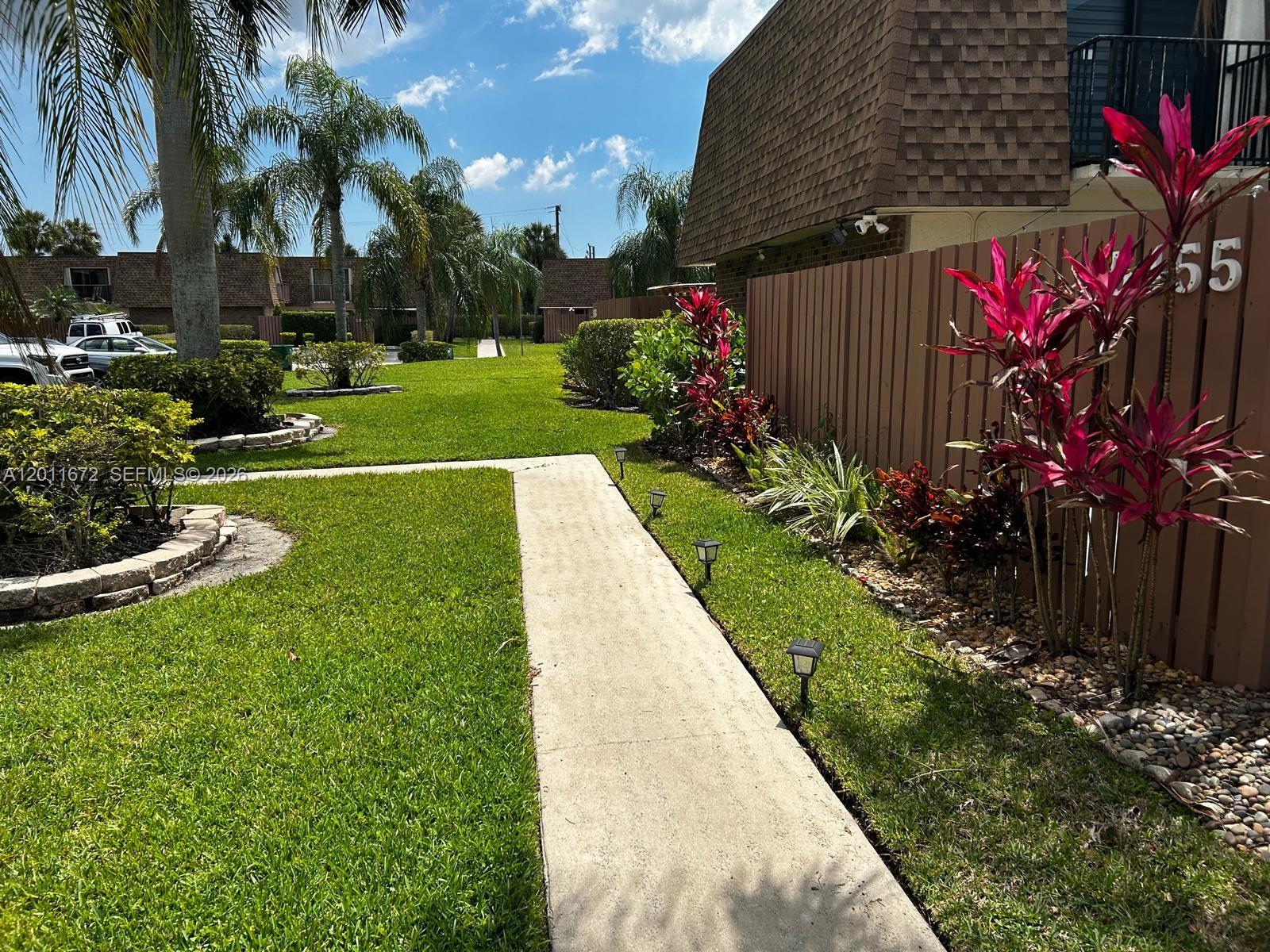 5455 NW 59th Pl