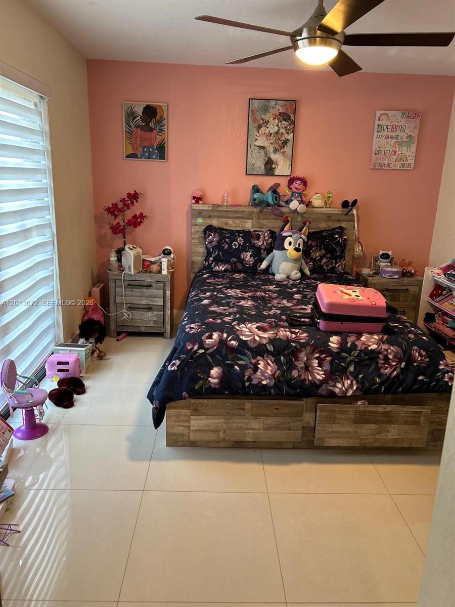 5455 NW 59th Pl