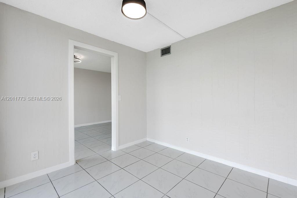 2101 Atlantic Shores Blvd # 412