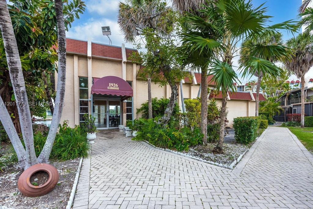2101 Atlantic Shores Blvd # 412