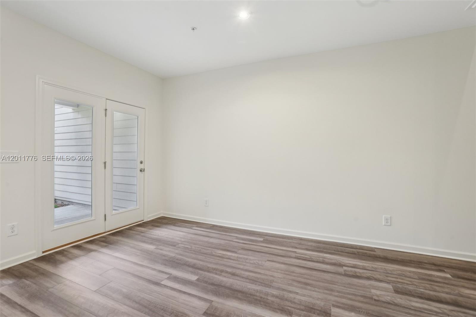 2571 GREY HAWK DR Unit: ,