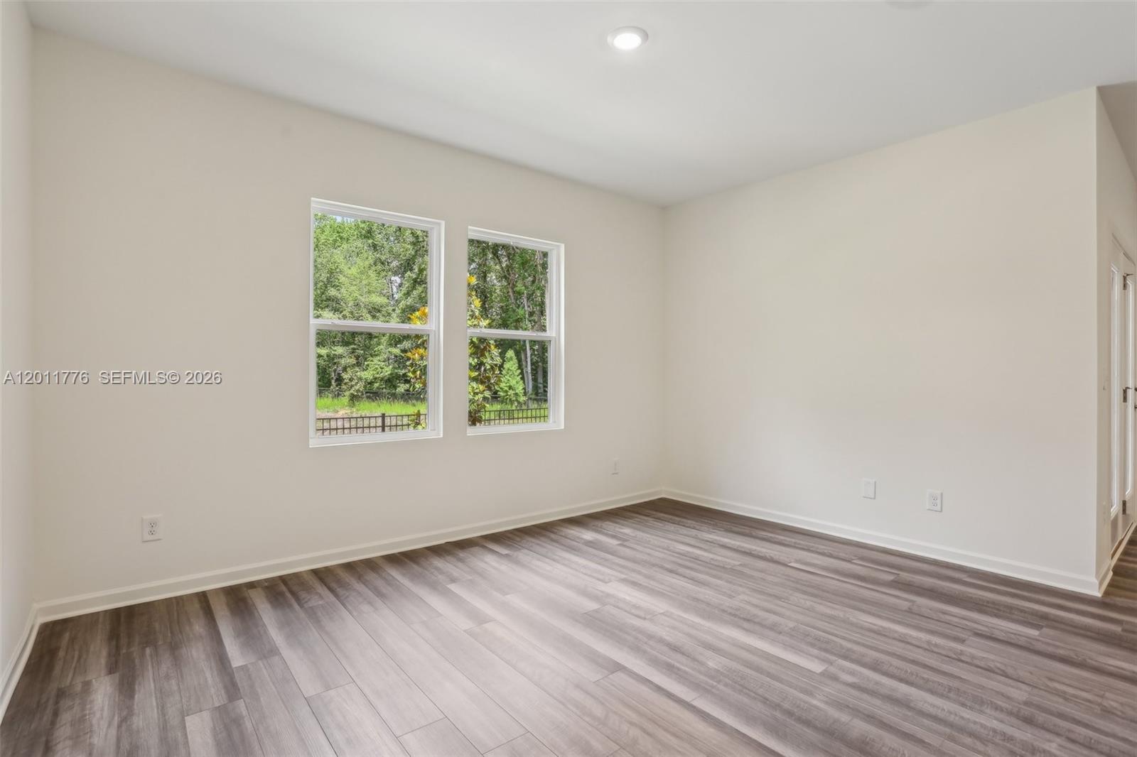2571 GREY HAWK DR Unit: ,
