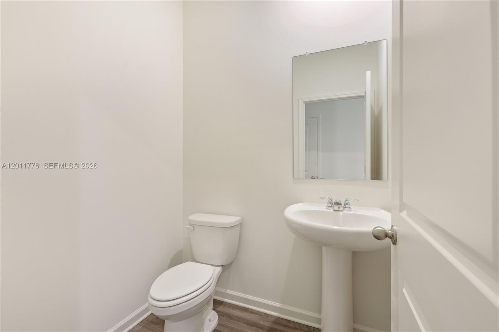 2571 GREY HAWK DR Unit: ,