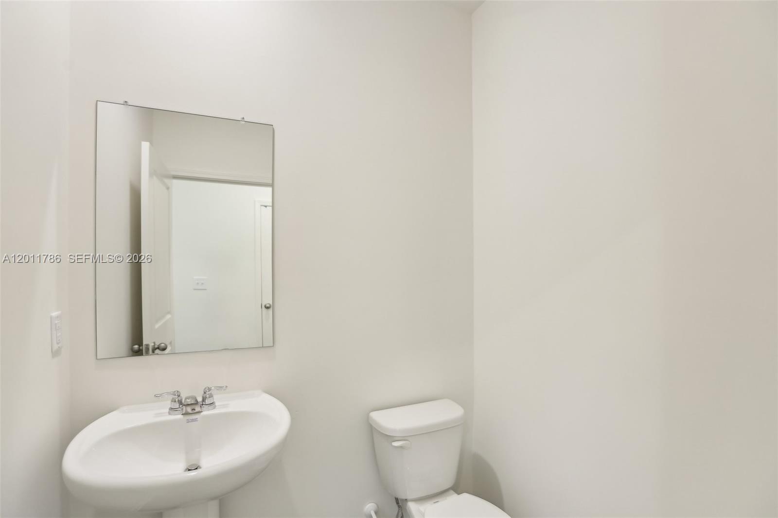 2579 GREY HAWK DR Unit: ,