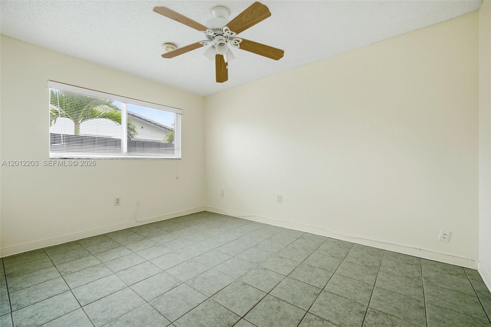 920 NW 92nd Ave