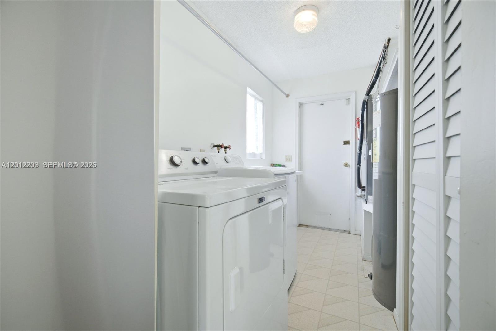 920 NW 92nd Ave