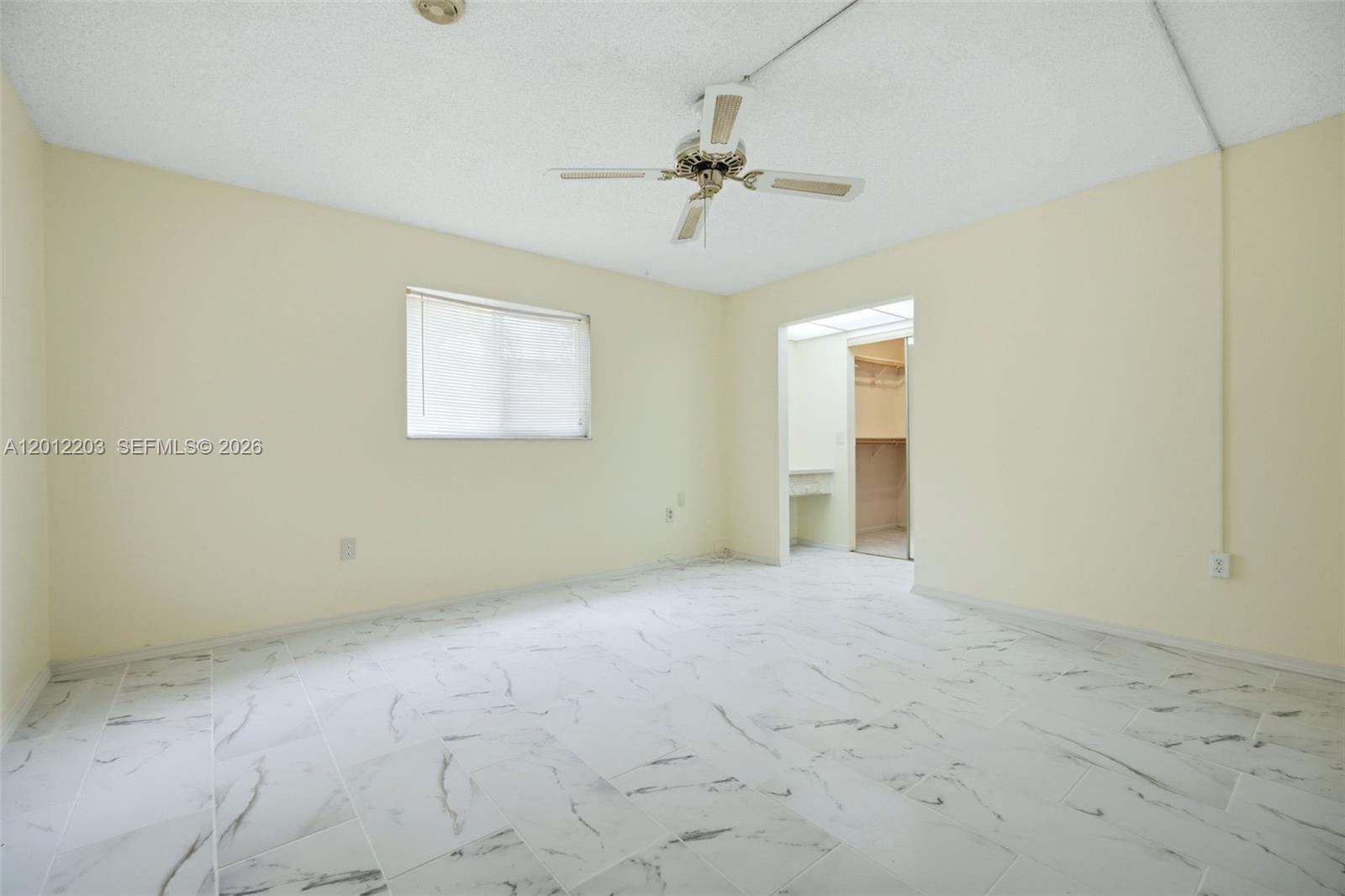 920 NW 92nd Ave