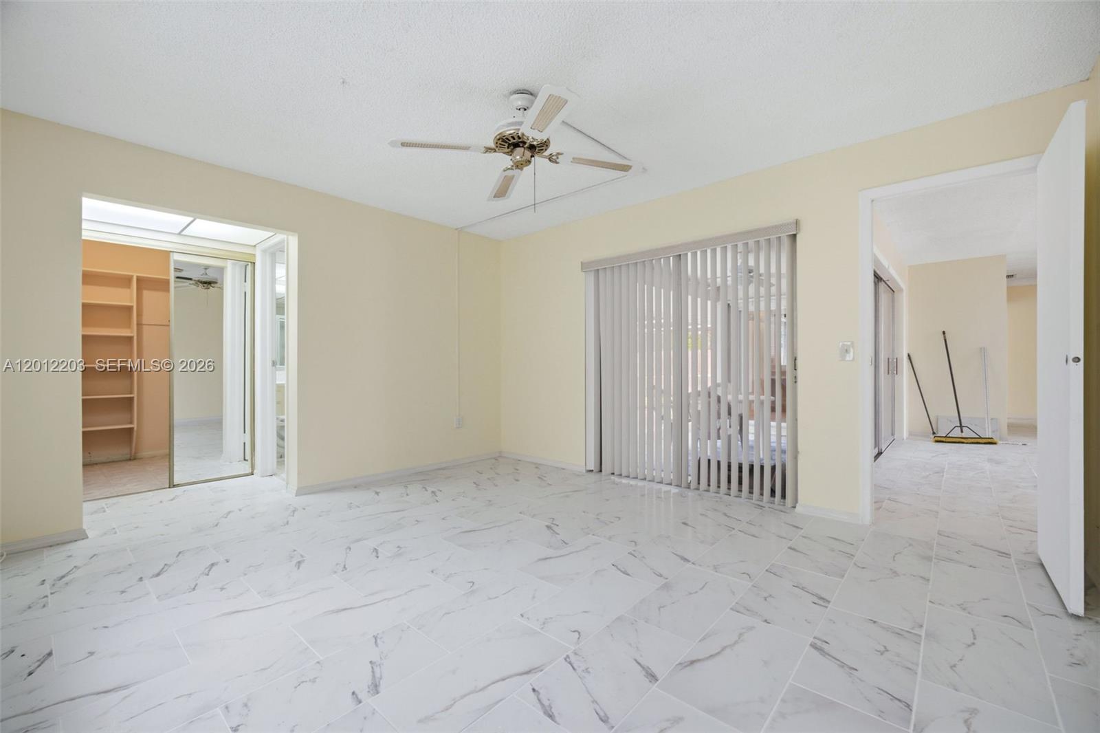 920 NW 92nd Ave