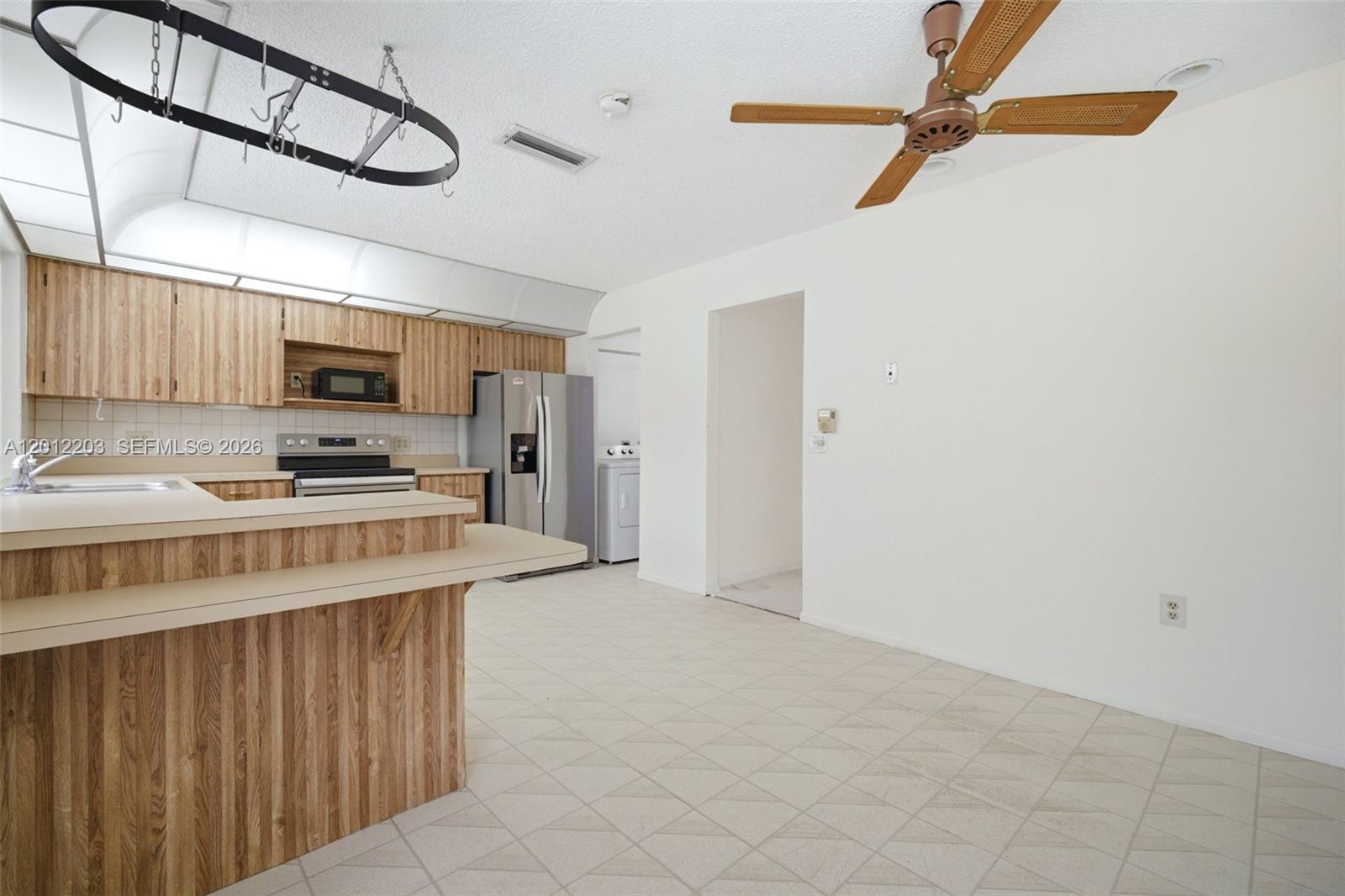 920 NW 92nd Ave