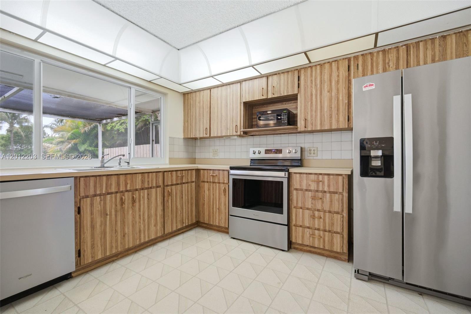 920 NW 92nd Ave