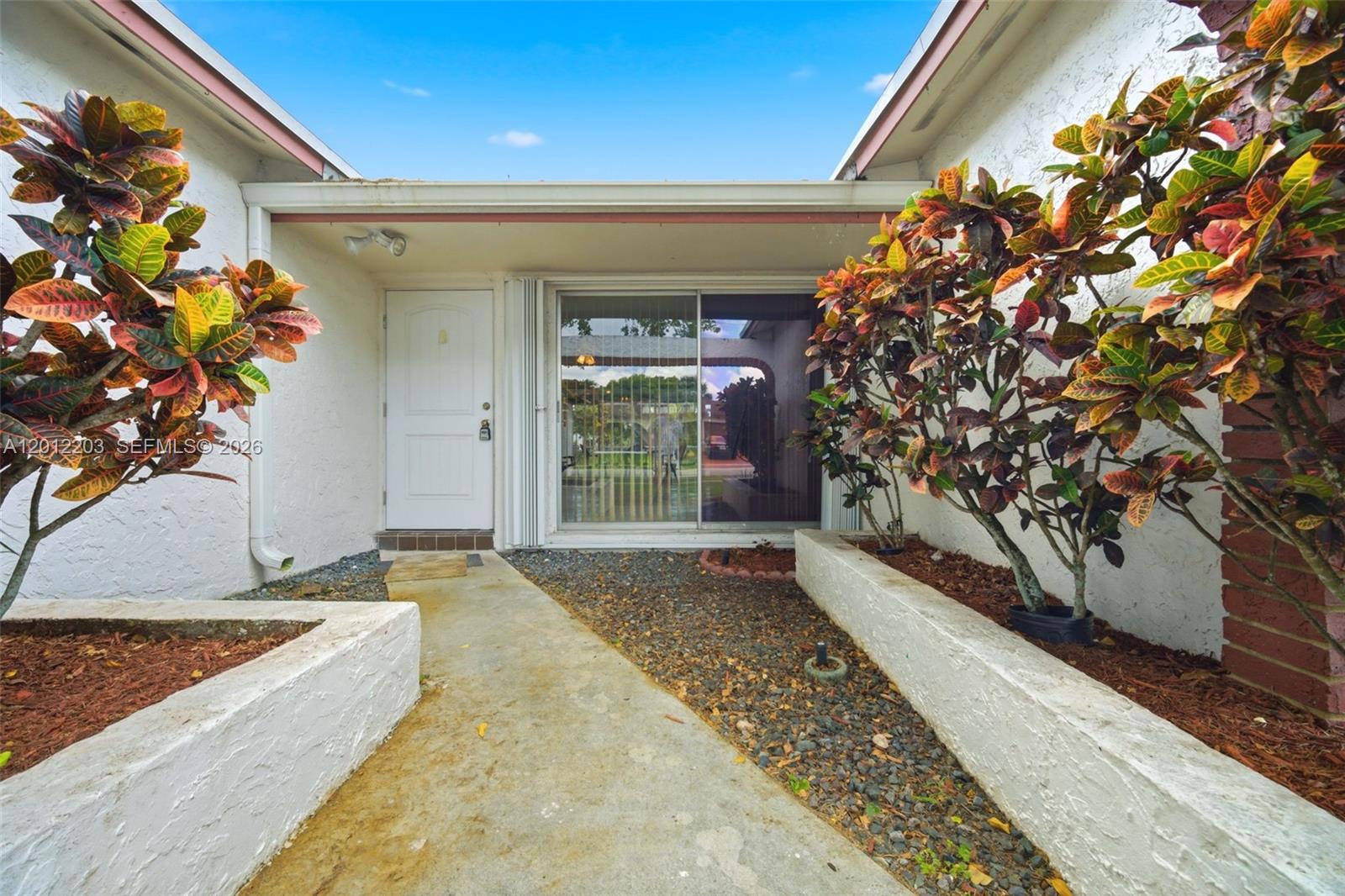 920 NW 92nd Ave