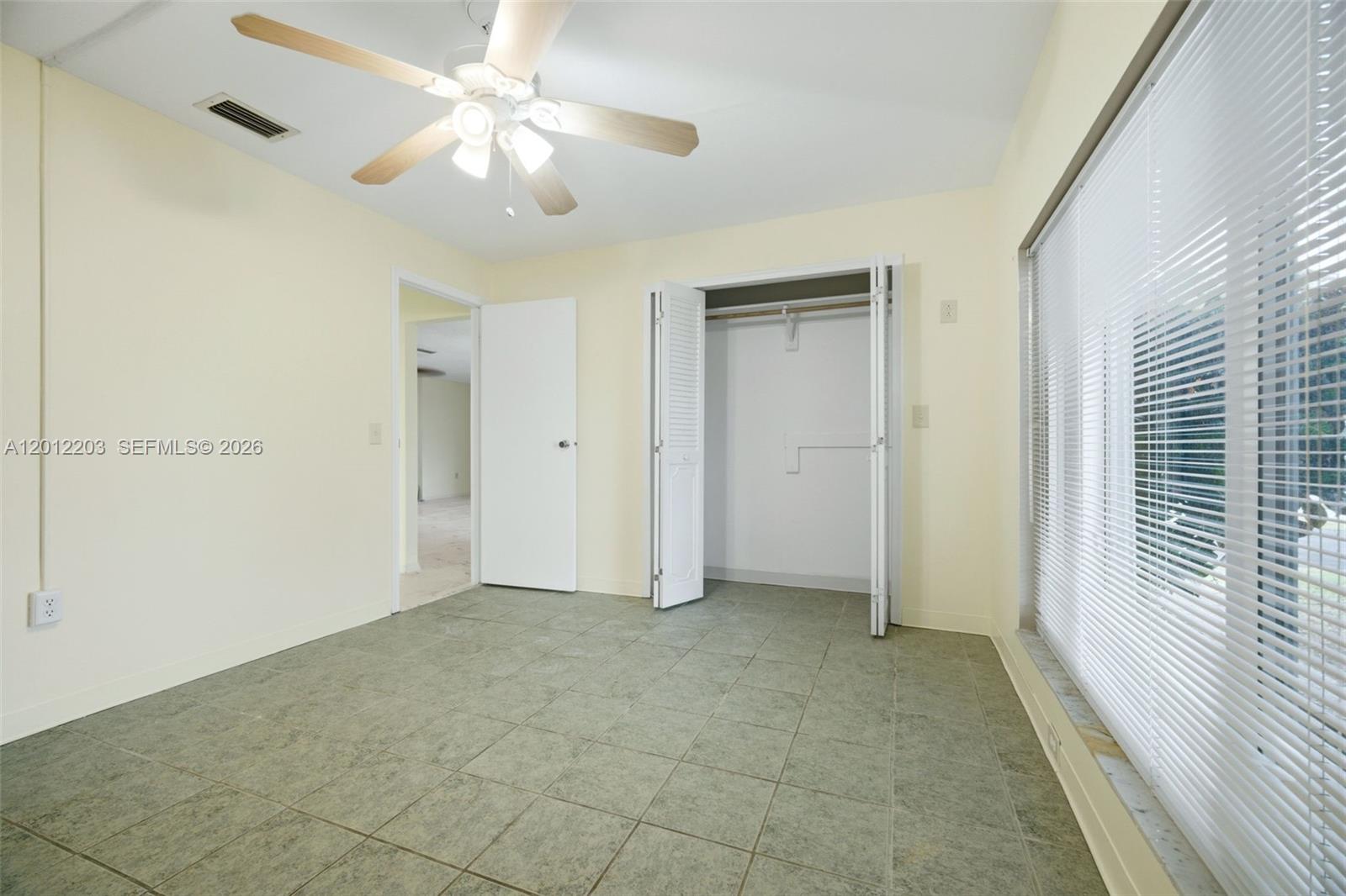 920 NW 92nd Ave
