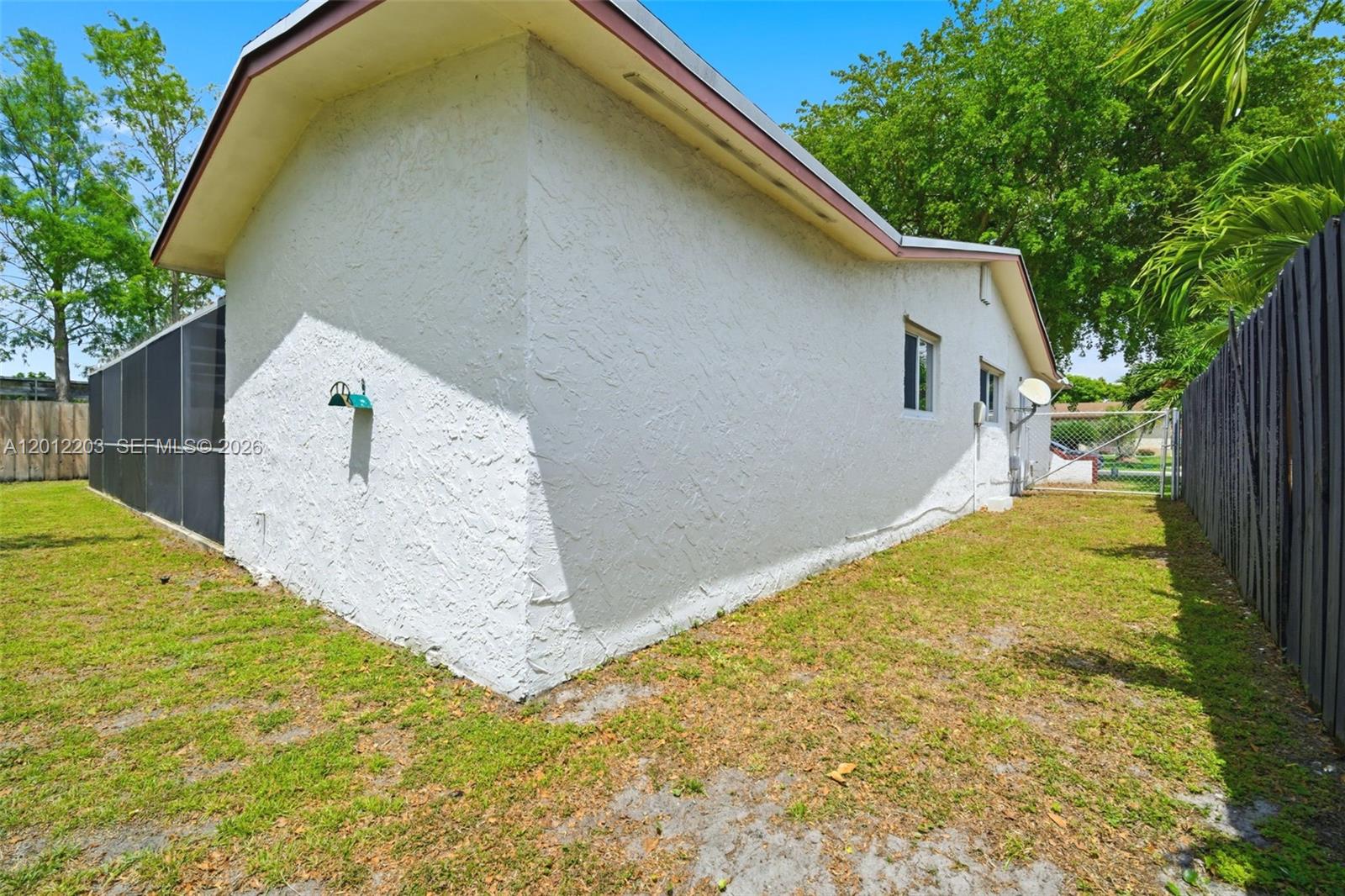 920 NW 92nd Ave