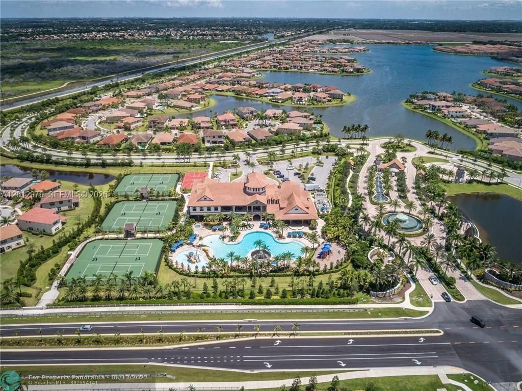 8610 Lakeside Bnd
