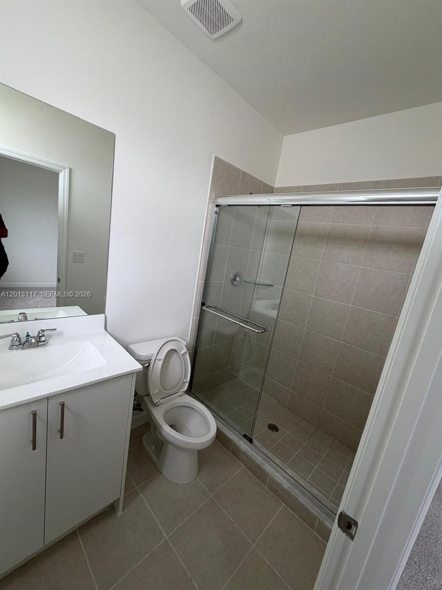 2643 SE 27 ST # 2643