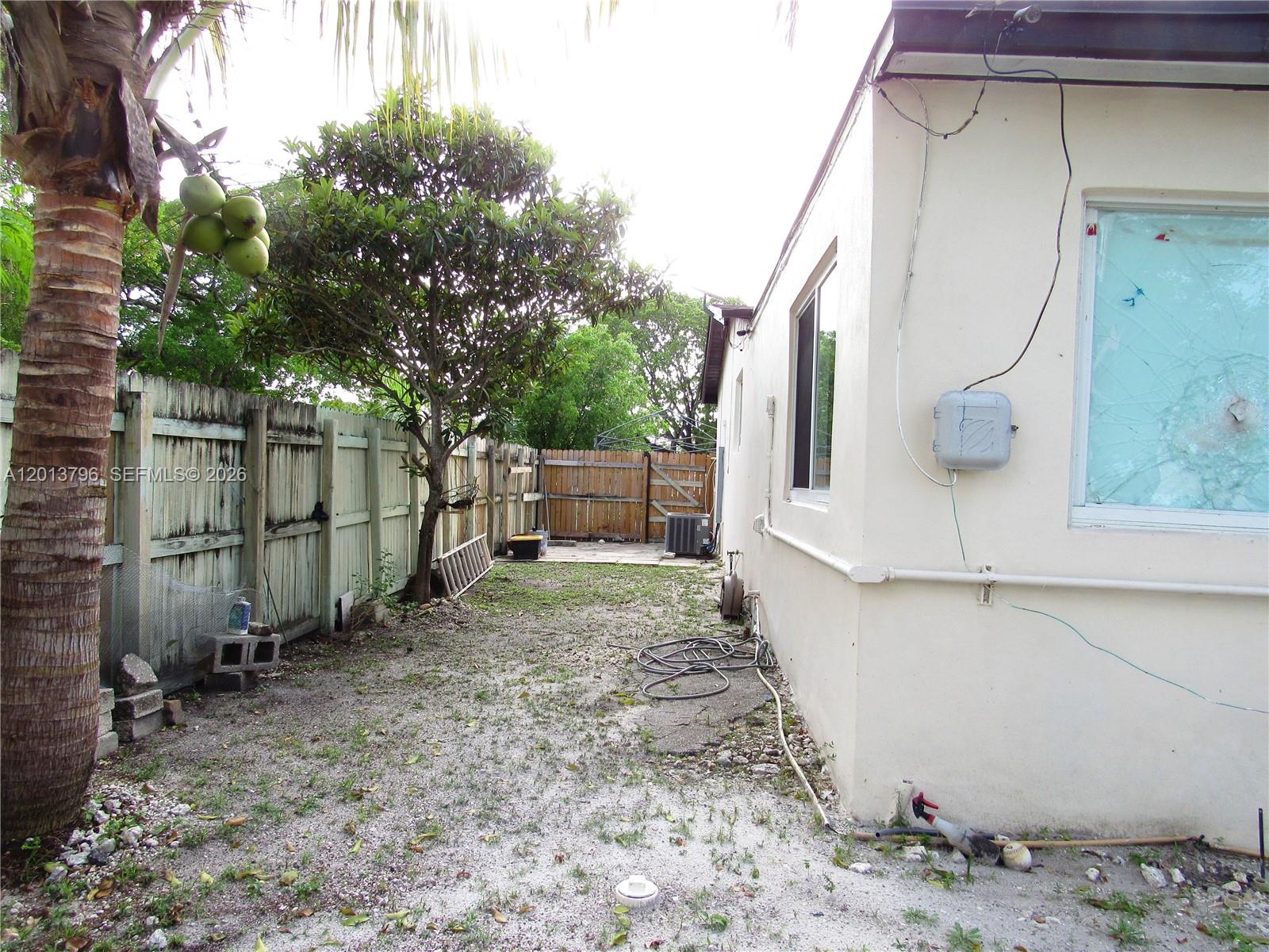 1390 SW 34th Ave