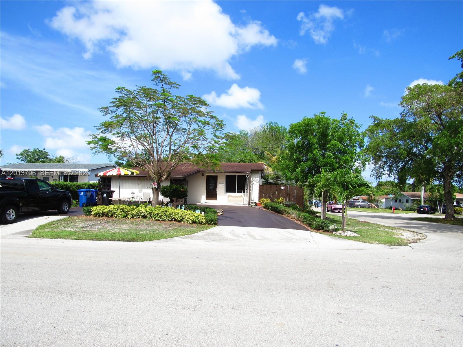 1390 SW 34th Ave