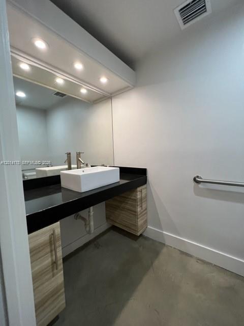 721 NE 3rd Ave # A