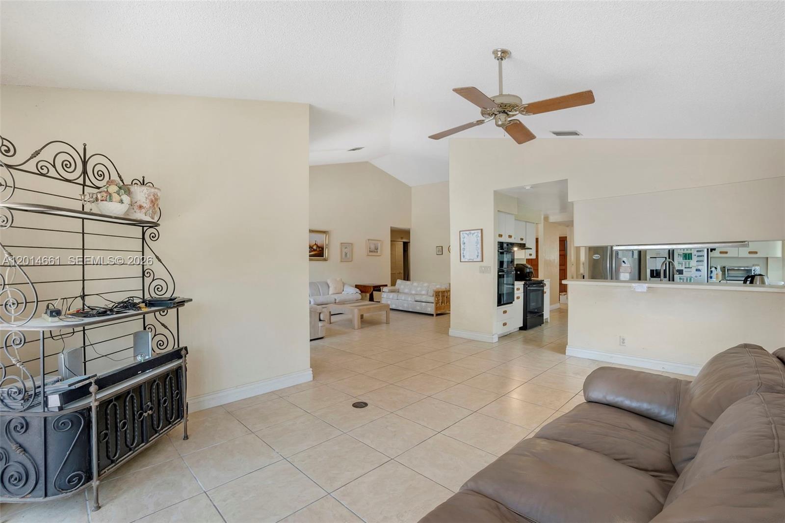 7451 NW 40th St