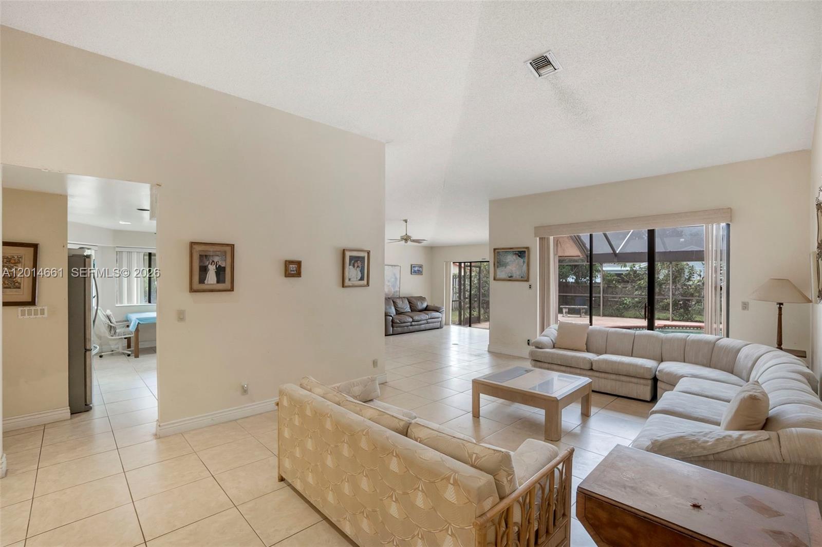 7451 NW 40th St