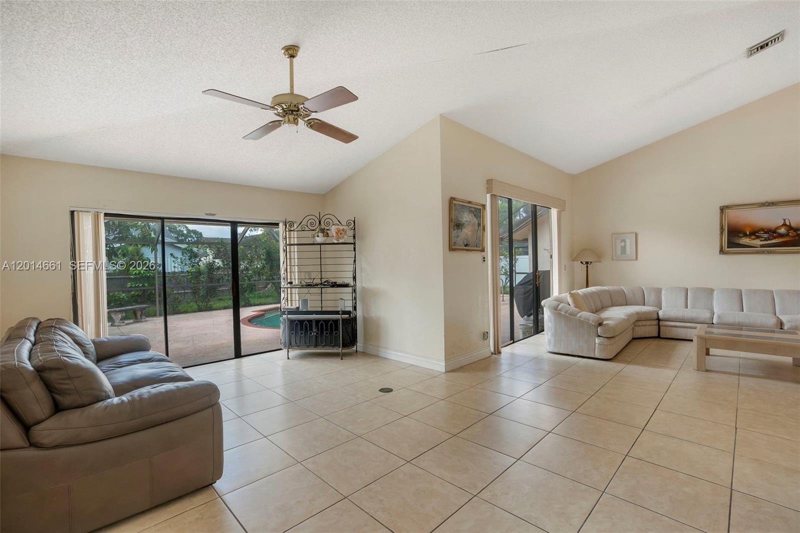 7451 NW 40th St