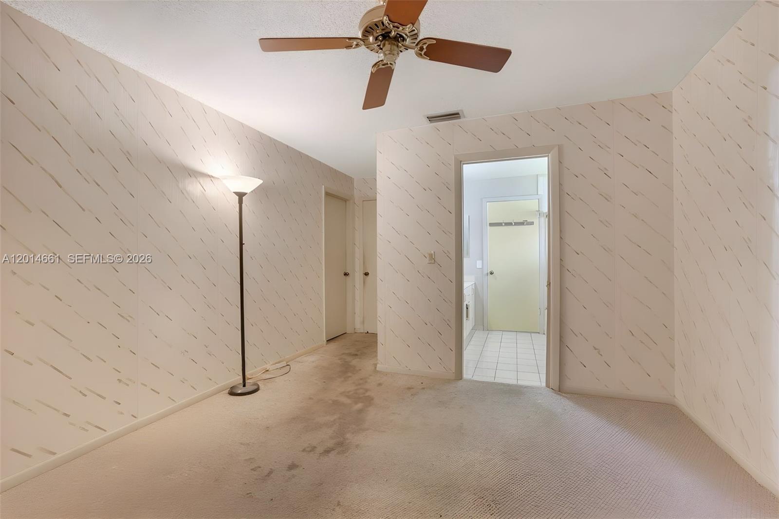 7451 NW 40th St