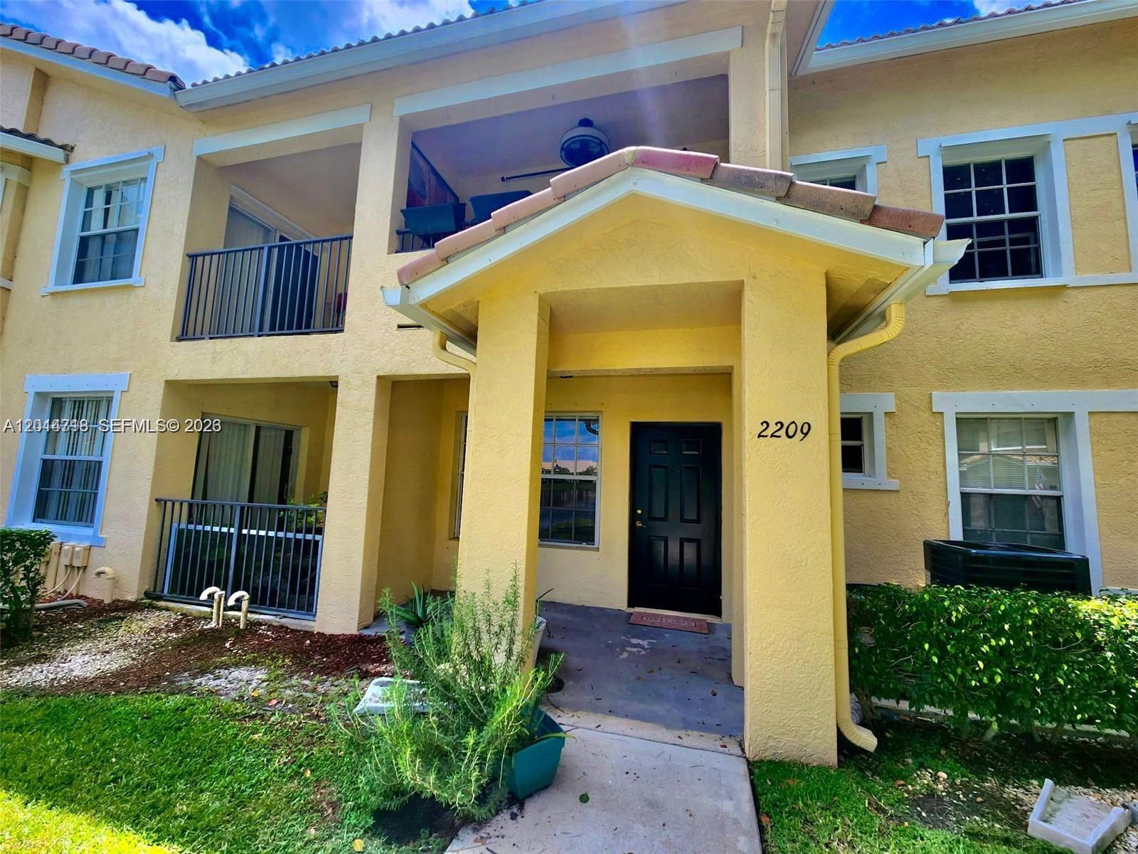 2209 Belmont Ln # 2209