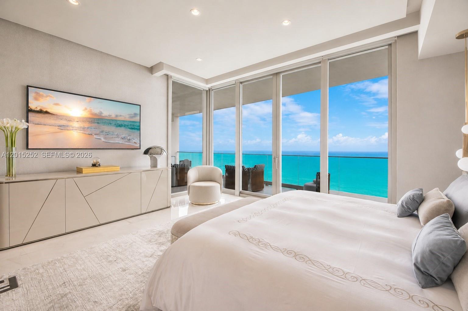 17901 Collins Ave # 3103