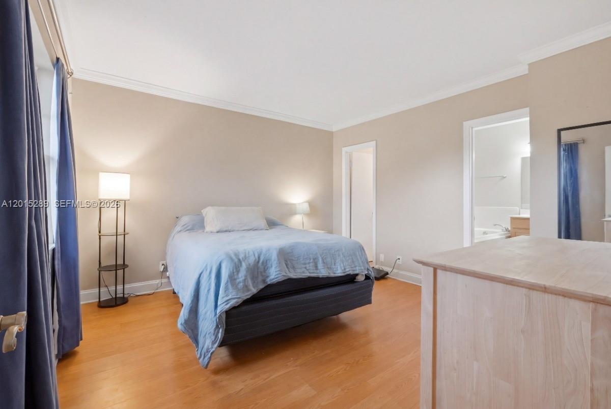 2426 SE 17th Cswy # 303A