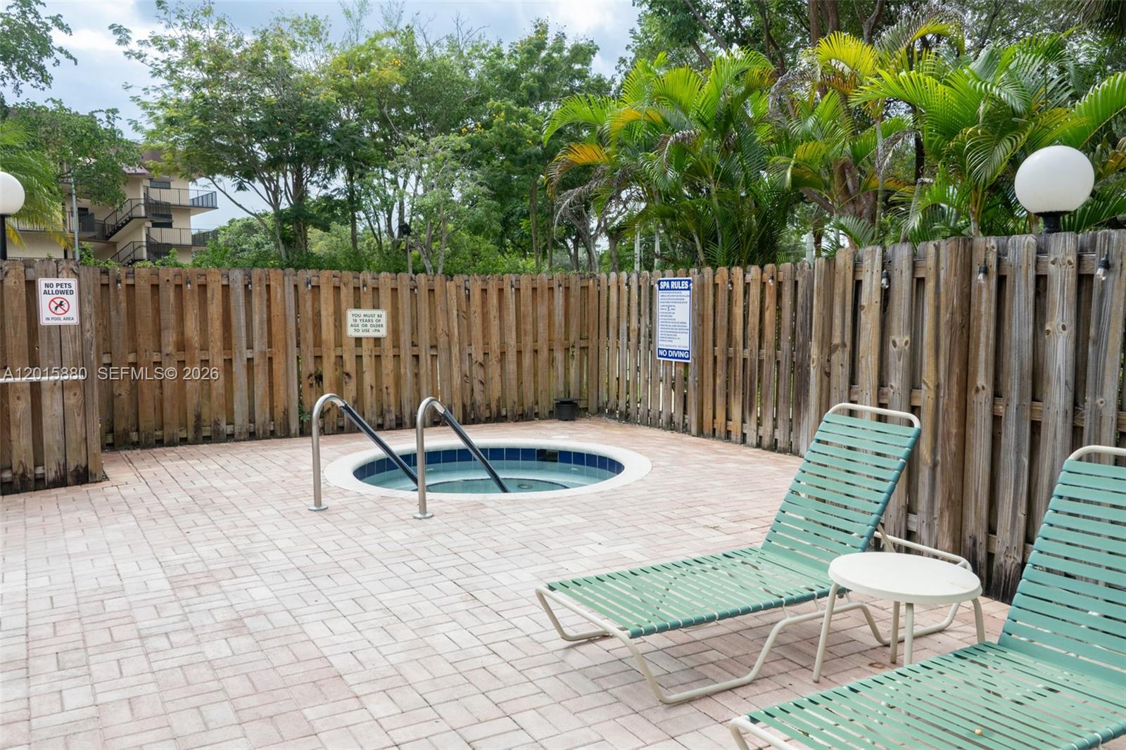 6800 Cypress Rd # 415