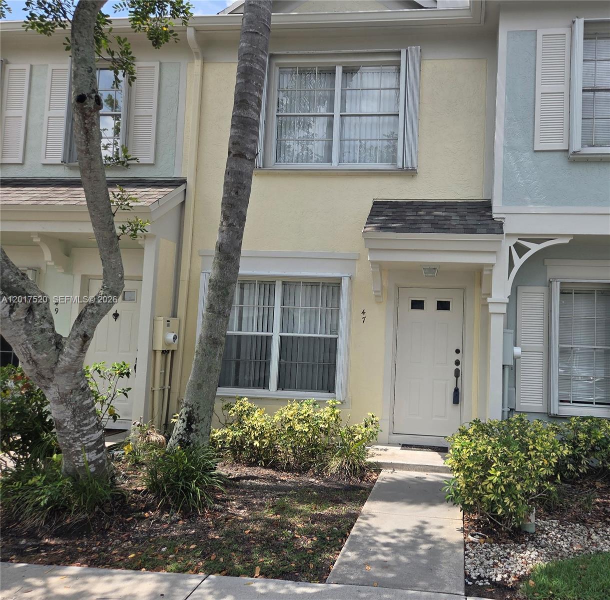 47 Simonton Cir