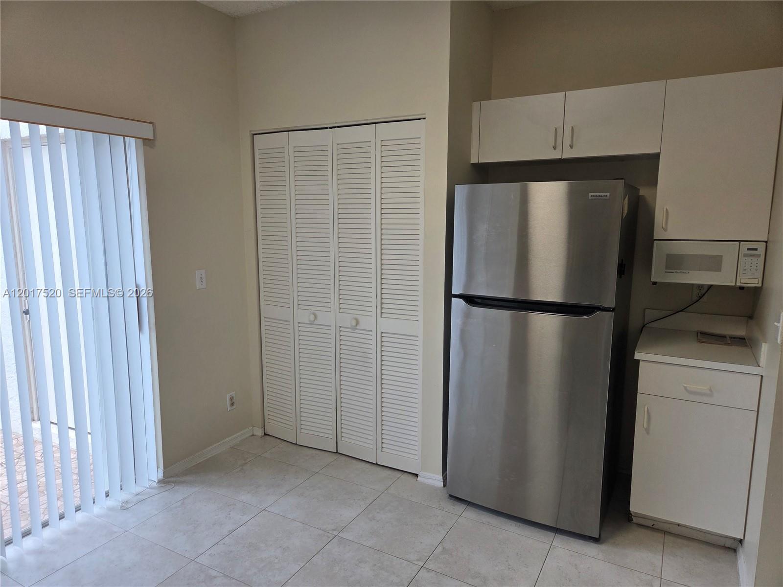 47 Simonton Cir