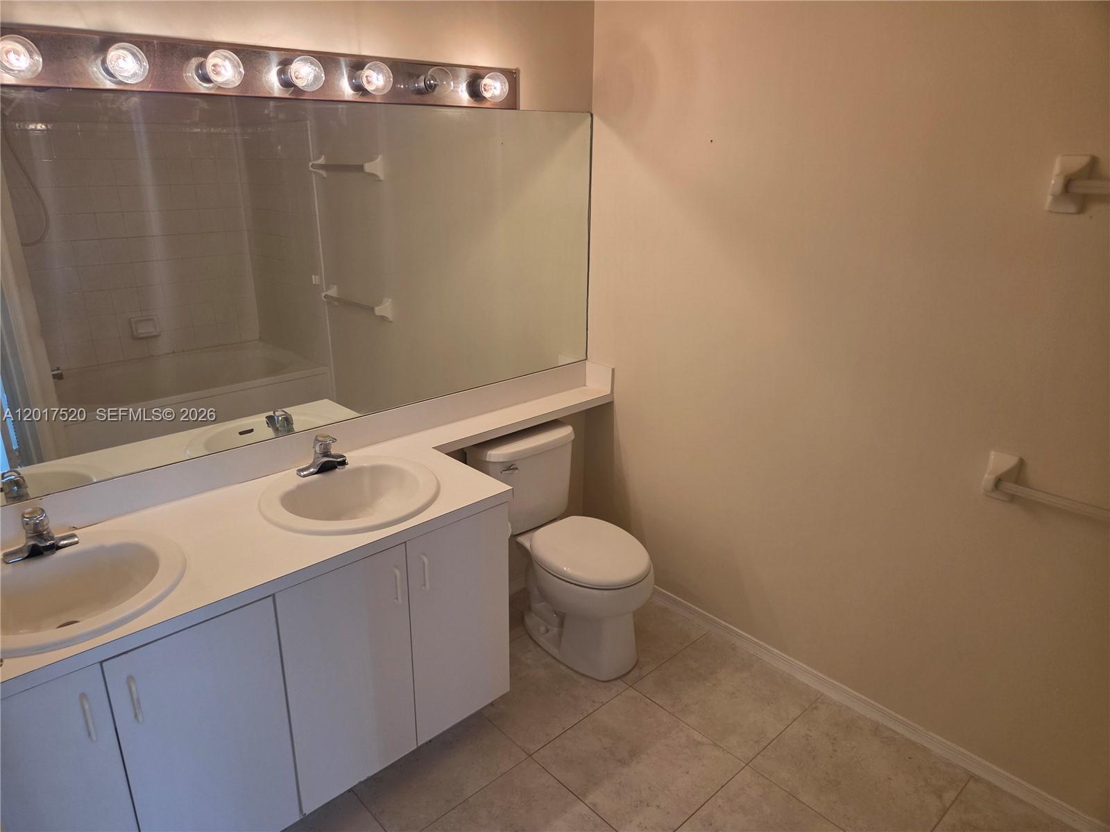 47 Simonton Cir