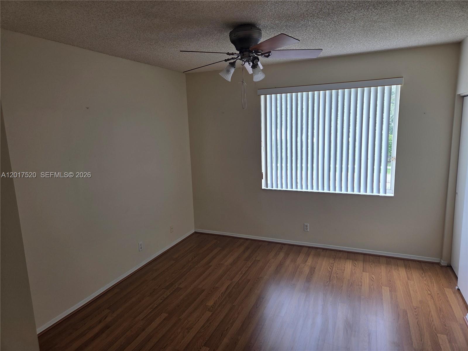 47 Simonton Cir
