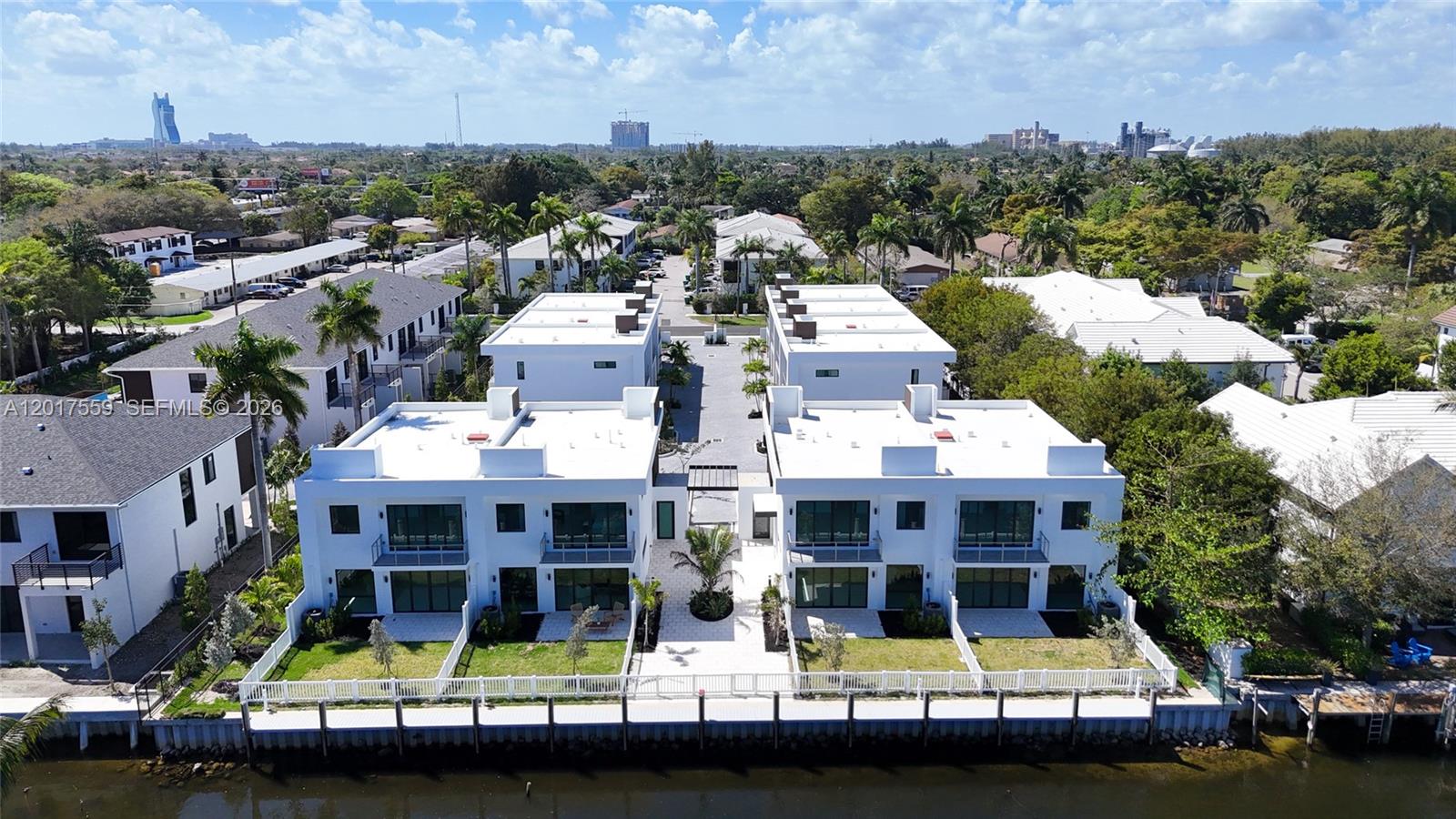 4640 SW 32nd Ave # D1