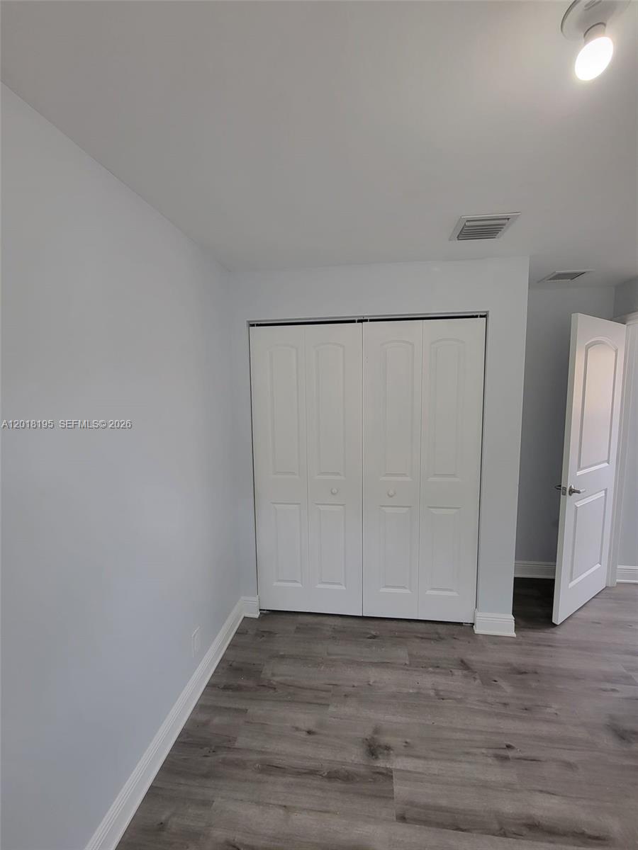 1809 NW 8th Pl