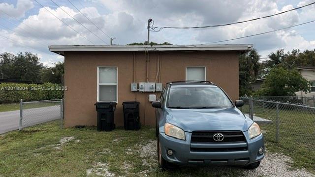 646 NW 14th Ter Unit: APT WEST