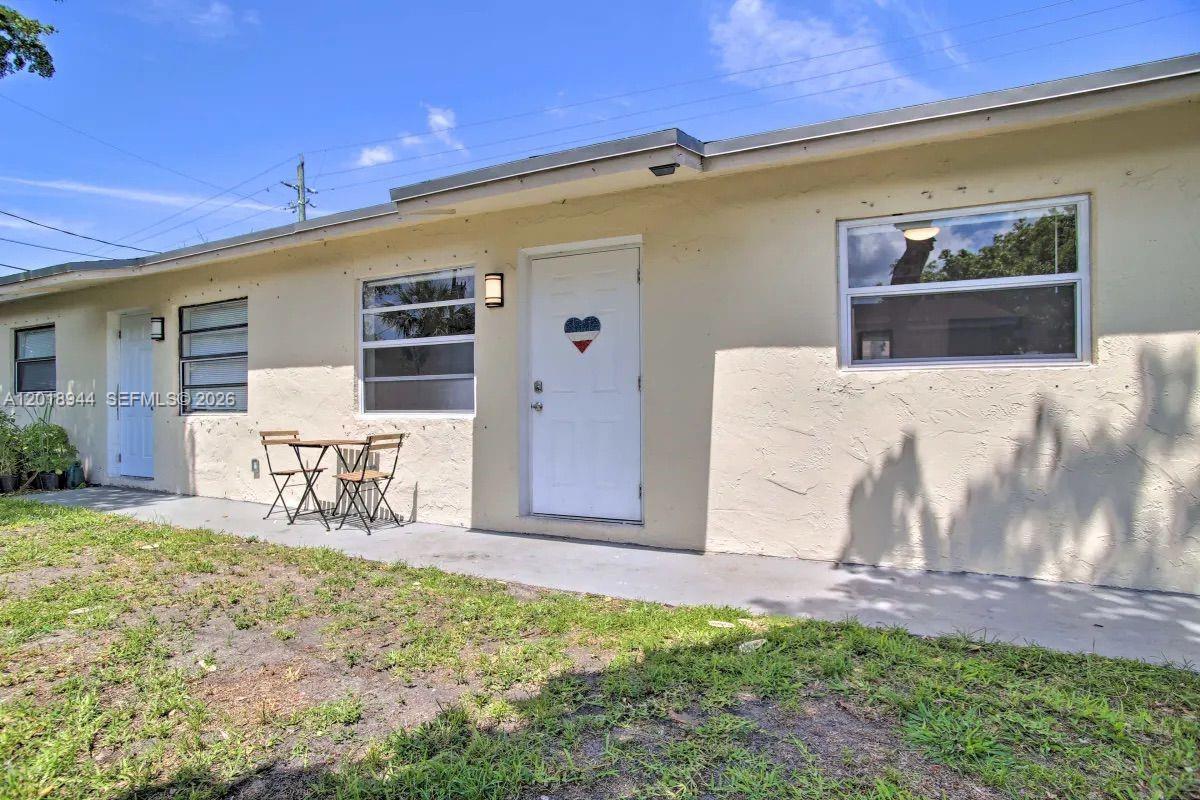 2703 NW 13th St