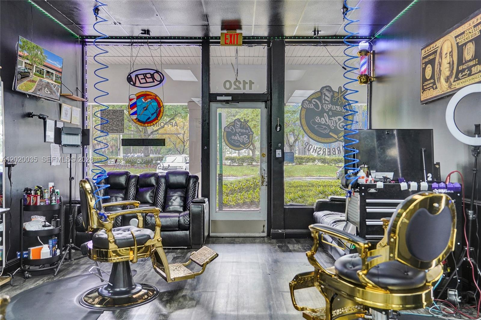 1120 Royal Palm Beach