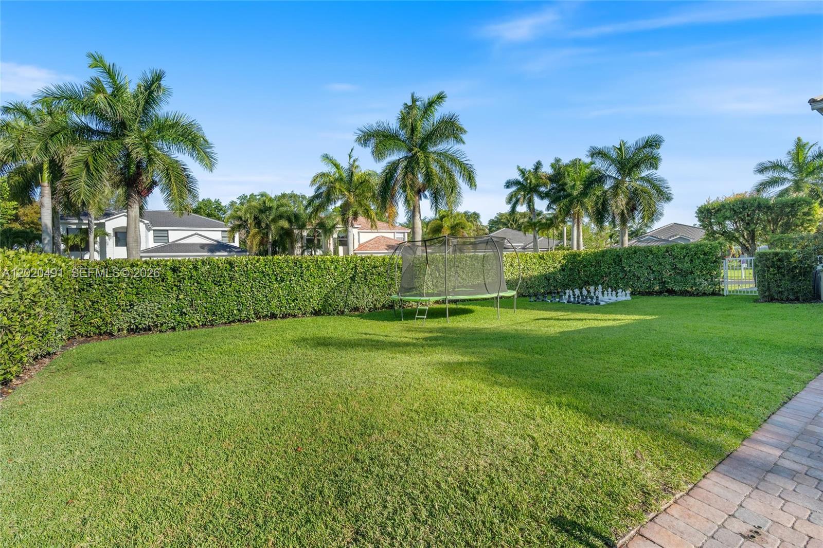 12731 Yardley Dr