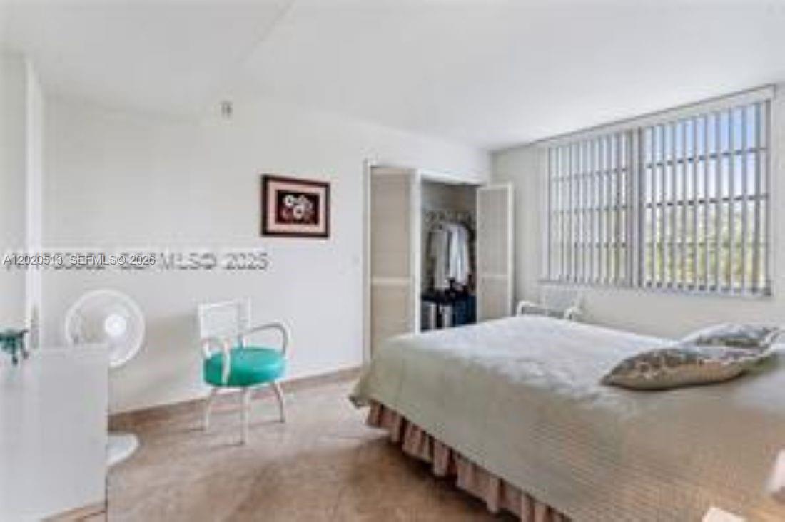 3800 Oaks Clubhouse Dr # 307
