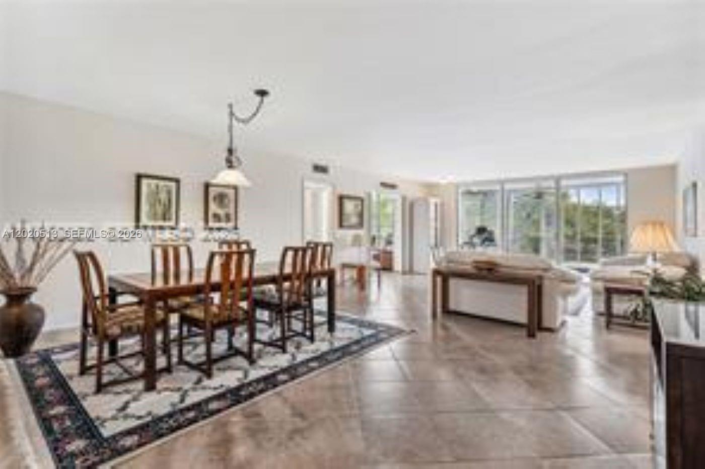 3800 Oaks Clubhouse Dr # 307