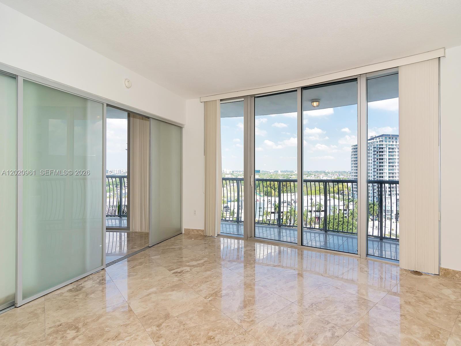 1750 N Bayshore Dr # 1515