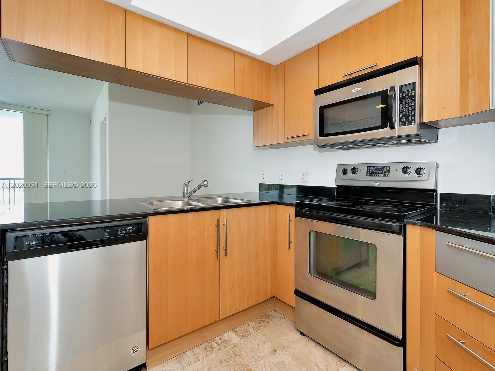 1750 N Bayshore Dr # 1515