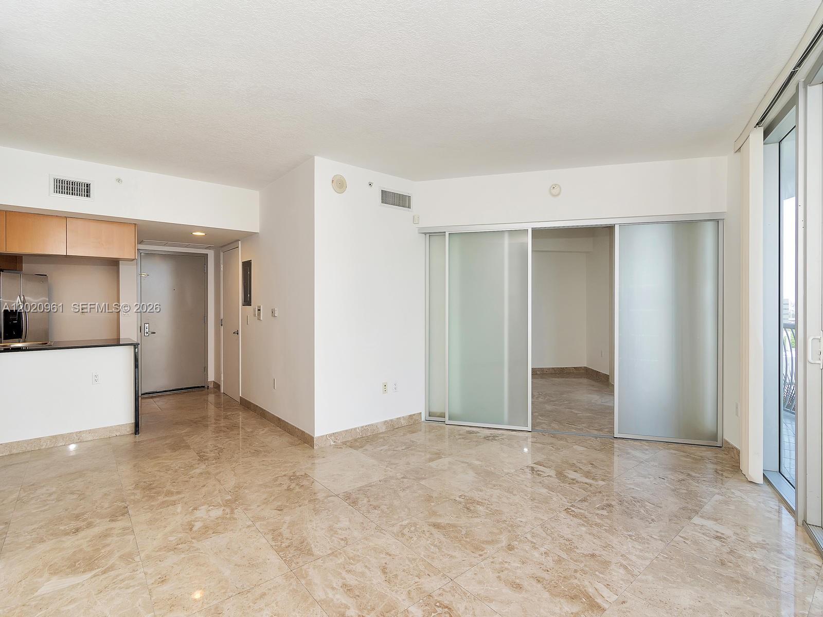 1750 N Bayshore Dr # 1515