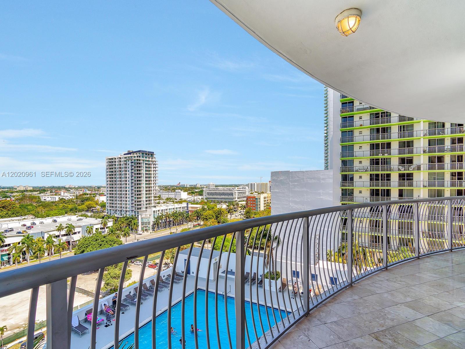 1750 N Bayshore Dr # 1515