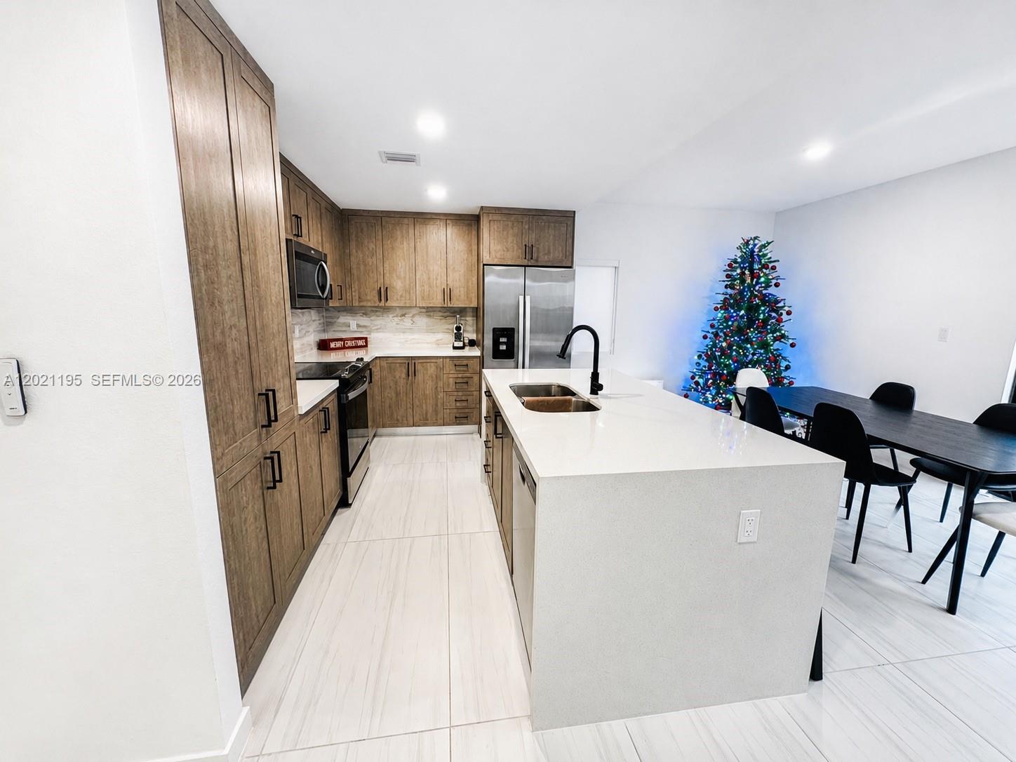 1312 NW 3rd St # 1312